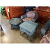 Image 1 : GREEN WICKER PATIO CHAIR AND 2 ENDTABLES