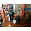 Image 2 : LOT OF WOOD AND METAL FIGURES