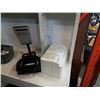 Image 1 : HONEYWELL HEPA FILTER AND CRAFTSMAN LIGHT