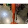 Image 4 : VITNAGE TORCHIERE FLOOR LAMP