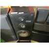 Image 2 : JENSEN POWERED SUB AND 2 SONY FLOOR SPEAKERS
