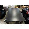Image 3 : BLACK DINING TABLE WITH LEAF