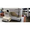 Image 2 : Husqvarna 705H sewing machine