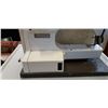 Image 3 : Husqvarna 705H sewing machine