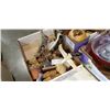 Image 3 : 2 Boxes of carved wooden collectibles