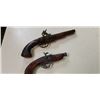 Image 4 : 2 DECORATIVE FLINTLOCK PISTOLS