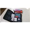 Image 1 : POKER SET AND NASCAR COLLECTOR CARDS