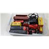 Image 4 : HO SCALE TRAINS, 2 CN LOCOMOTIVES, CARS AND TRACKS