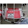 Image 3 : 5 CCM FM580 WHITE ADULT LARGE HOCKEY FACE MASKS - APPROX VALUE $250
