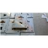Image 5 : LOT OF 10 AWAY DARK GREY NHL JERSEY STARHANGERS - RETAIL $600