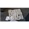 Image 1 : LOT OF 13 DIFFERNT NHL JERSEY STARHANGERS - RETAIL $325