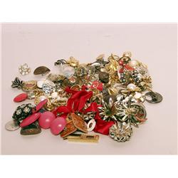 Estate Jewelry: Large Lot of Costume et