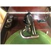 Image 2 : ANTIQUE VICTROLA RECORD PLAYER