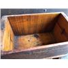 Image 2 : MORROW SCREW & NUT CRATE - INGERSOLL