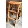 Image 1 : ANTIQUE WOODEN STEP STOOL