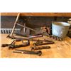 Image 1 : LOT OF 12 VINTAGE TOOLS
