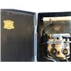 Image 2 : CANADIAN ELECTRIC SWITCH BOXES