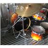 Image 2 : DYNAMIC PERCUSSION DRUM KIT W/ SYMBOLS & STANDS