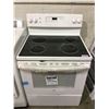 Image 1 : GE Electric Freestanding Self-Clean Ceramic Top Range
