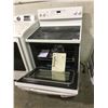 Image 2 : GE Electric Freestanding Self-Clean Ceramic Top Range