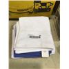 Image 1 : Lot of 3 Hand Towels