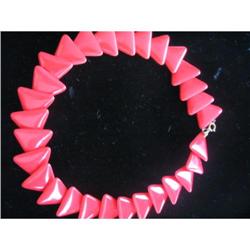 MOD STYLE LUCITE LINKED RED NECKLACE #1137564