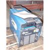 Image 2 : Miller XMT 304 Welder