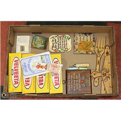 FLAT OF VARIOUS ESTATE COLLECTIBLE ITEMS