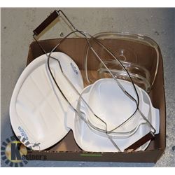 CORNING ROASTER, 3 ADDITIONAL SERVING DISHES &