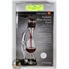 Image 1 : KURAIDORI FOLDABLE WINE AERATOR STAND