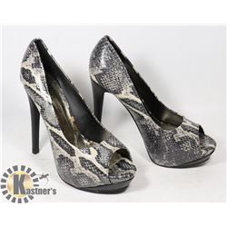 BLACK & GREY SNAKESKIN STILETTOS, SIZE - 7.5