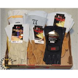 FLAT OF ASSORTED WORK GLOVES