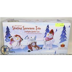 HAND PAINTED SKATING SHOWMEN TRIO TEALIGHT