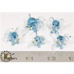 FAMILY OF ELEPHANTS GLASS HAND BLOWN COLORED