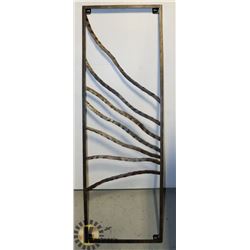 METAL WALL SCULPTURE