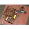 Image 1 : WRENCHES + POUCH