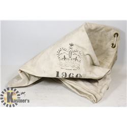 1960 CANADA POST MAIL BAG. GOOD CONDITION.