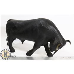 WOOD BULL ORNAMENT W/ HORNS