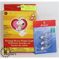 NEW SNOOPY HEART NIGHT LIGHT KIT WITH 3 NEW BULBS