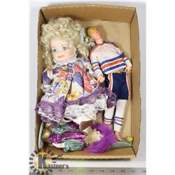 FLAT OF COLLECTIBLE DOLLS