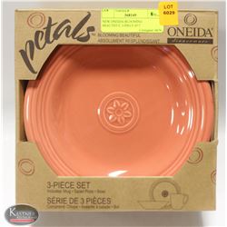 NEW ONEIDA BLOOMING BEAUTIFUL 3-PIECE SET