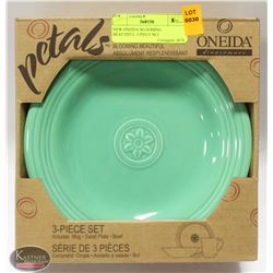 NEW ONEIDA BLOOMING BEAUTIFUL 3-PIECE SET