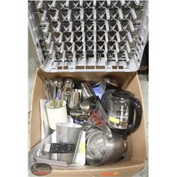 K2/15/30) BAILIFF SEIZURE LARGE BOX OF ASSORTED