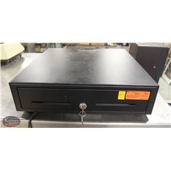 K28) BAILIFF SEIZURE: COMMERCIAL CASH DRAWER W/