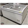 Image 1 : MEGA-TOP LARGE CAPACITY CHEST FREEZER W/ CURVED