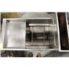 Image 7 : QUEST DUAL-BASKET DEEP FRYER M#: MV40/130