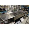 Image 2 : STAINLESS STEEL 2-WELL SINK W/ PRE-RINSE & 2