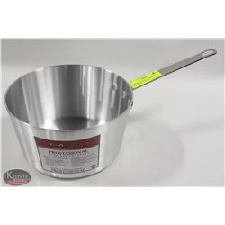NEW MAGNUM 4.5 QT TAPERED ALUMINUM SAUCE PAN