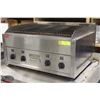 Image 1 : LINCOLN NATURAL GAS COUNTERTOP CHARBROILER