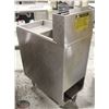 Image 6 : MRE DUAL BASKET NATURAL GAS DEEPFRYER
